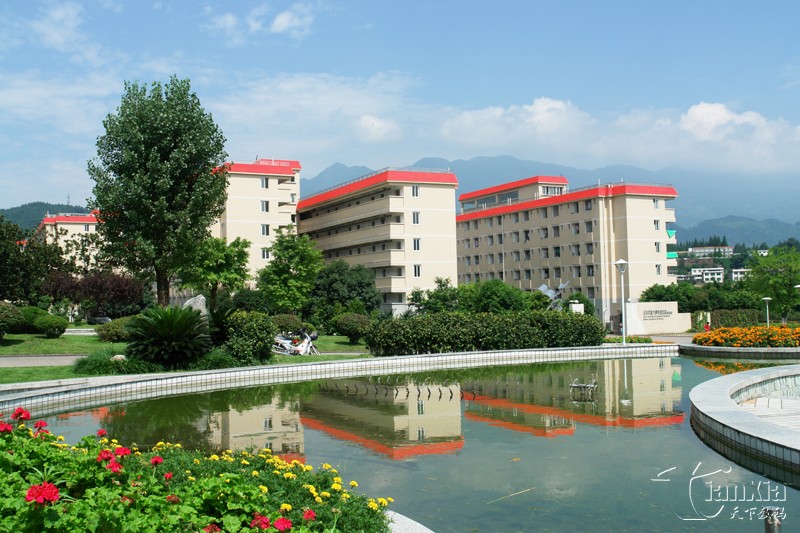 四川1.jpg 四川1.jpg